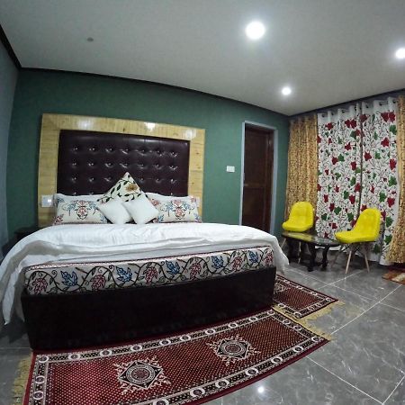 Hotel Seven Pahalgām Buitenkant foto