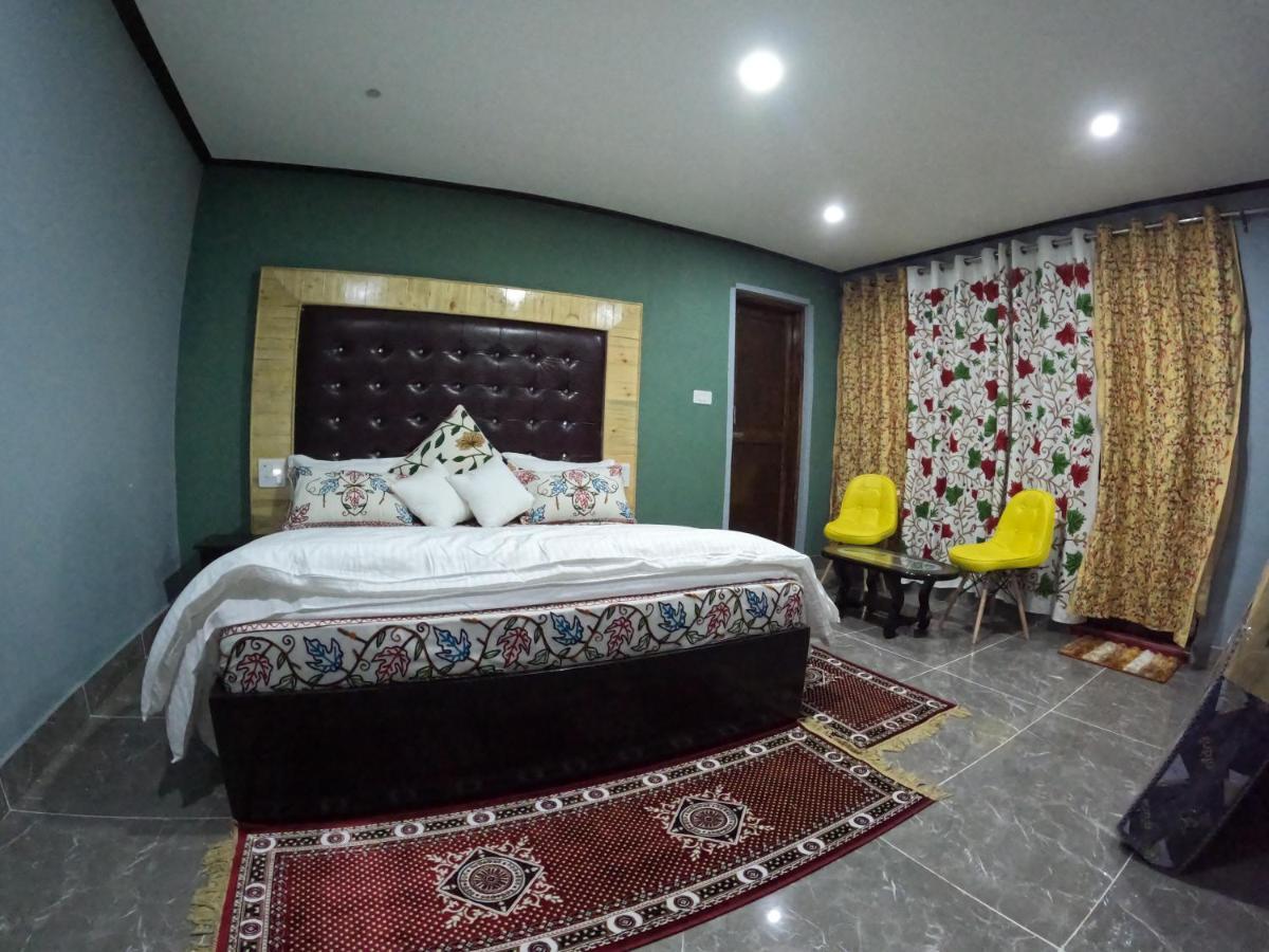 Hotel Seven Pahalgām Buitenkant foto